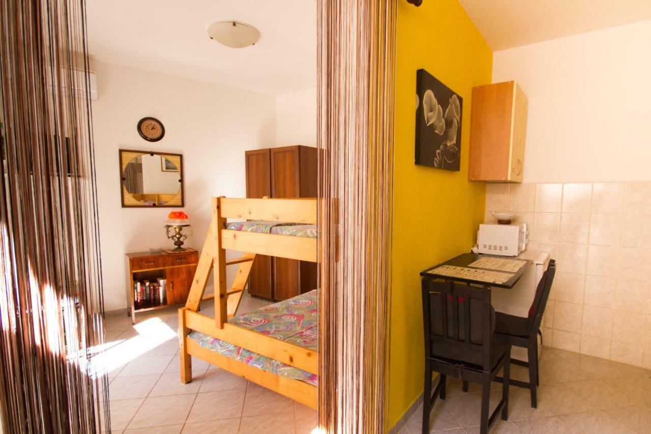 Apartman Punta Vilma Apartment Pula Bagian luar foto